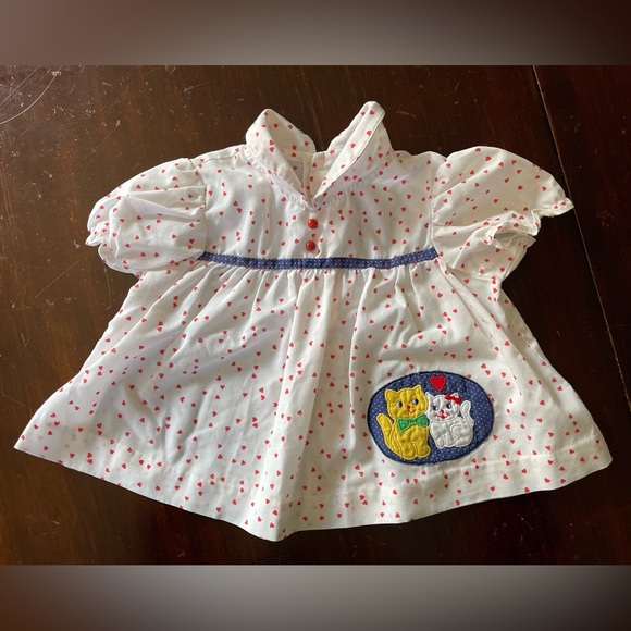 Vintage Other - Vintage Baby Shirt Embroidered Cats and Hearts